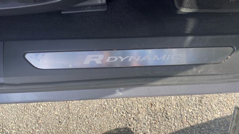 Land Rover Range Rover Evoque 1.5 P300e R-Dynamic HSE 5dr Auto Hatchback